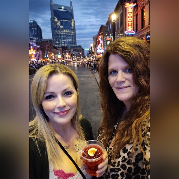 🦋 🌺 WELCOME TO MY CLOSET 🌺 🦋 @LOVINGMOMMY8 🦋🌺 - Picture 13 of 17